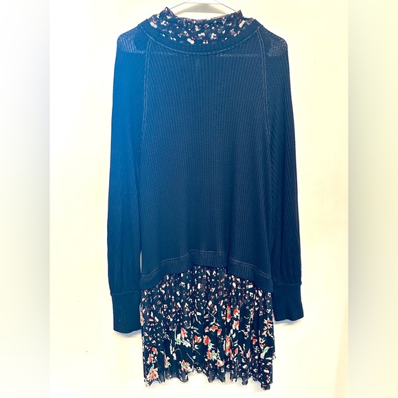 Free People Black Sweater w/ Floral Skirt Long Sleeve Dress Small - Picture 1 of 4
